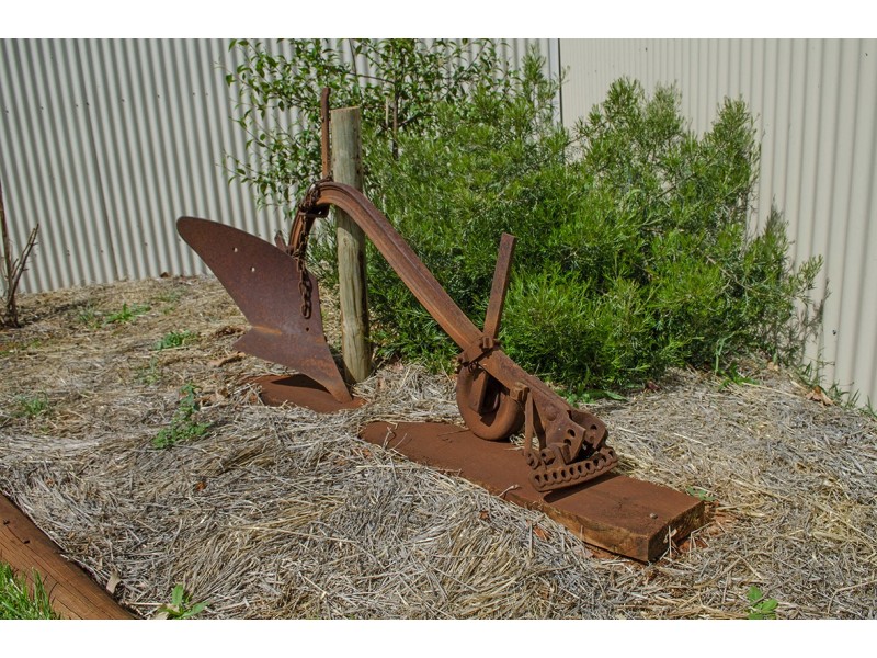 51 Wolfe Rd, Red Cliffs VIC 3496