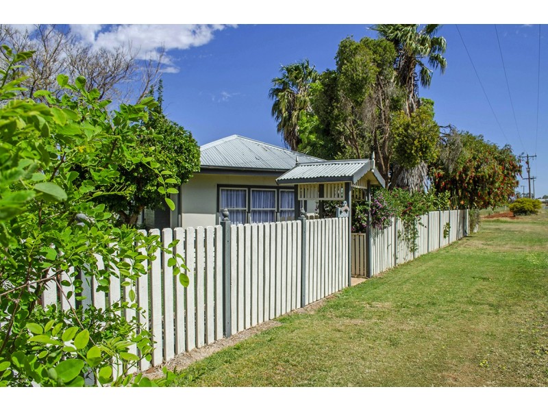 51 Wolfe Rd, Red Cliffs VIC 3496