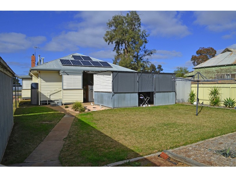 11 Railway Ave, Merbein VIC 3505