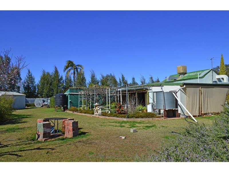 506 McEdward St, Birdwoodton VIC 3505