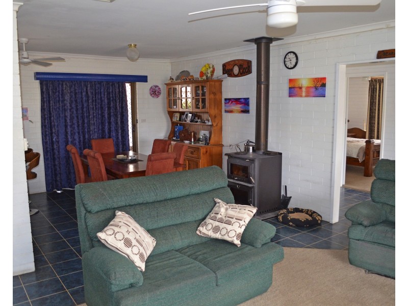 27 Chaffey St, Merbein VIC 3505