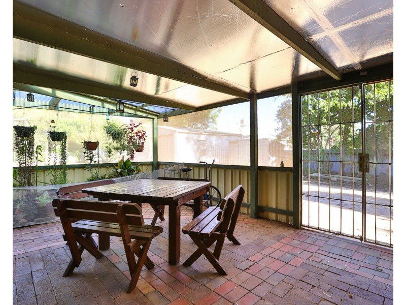 76 Chaffey St, Merbein VIC 3505