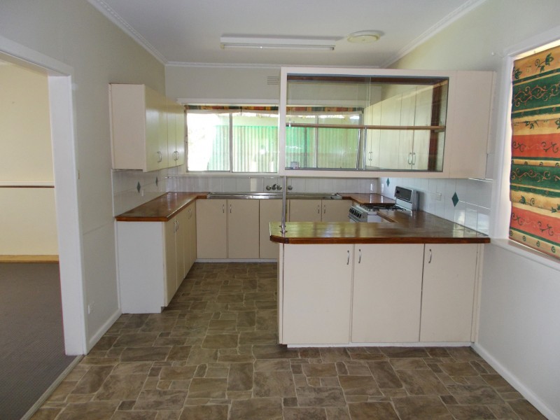 454 McEdward St, Birdwoodton VIC 3505