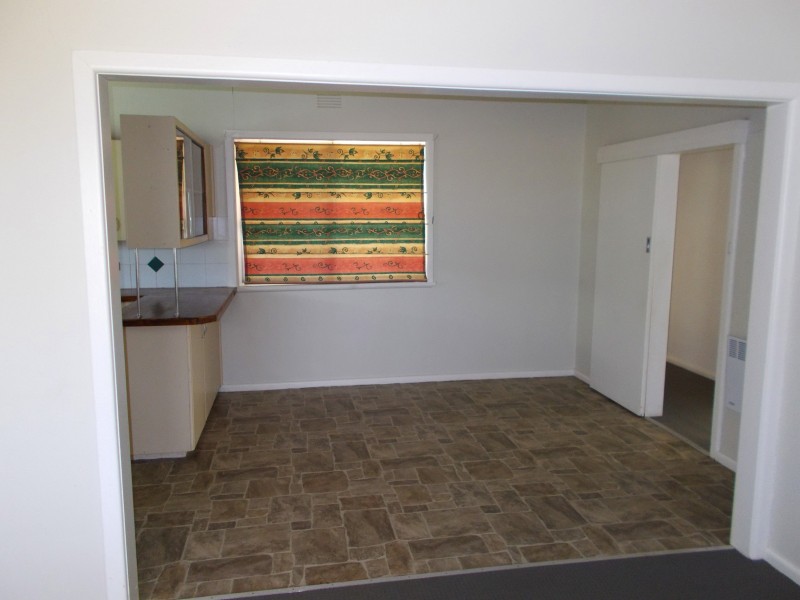 454 McEdward St, Birdwoodton VIC 3505