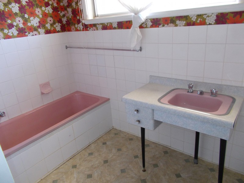 454 McEdward St, Birdwoodton VIC 3505