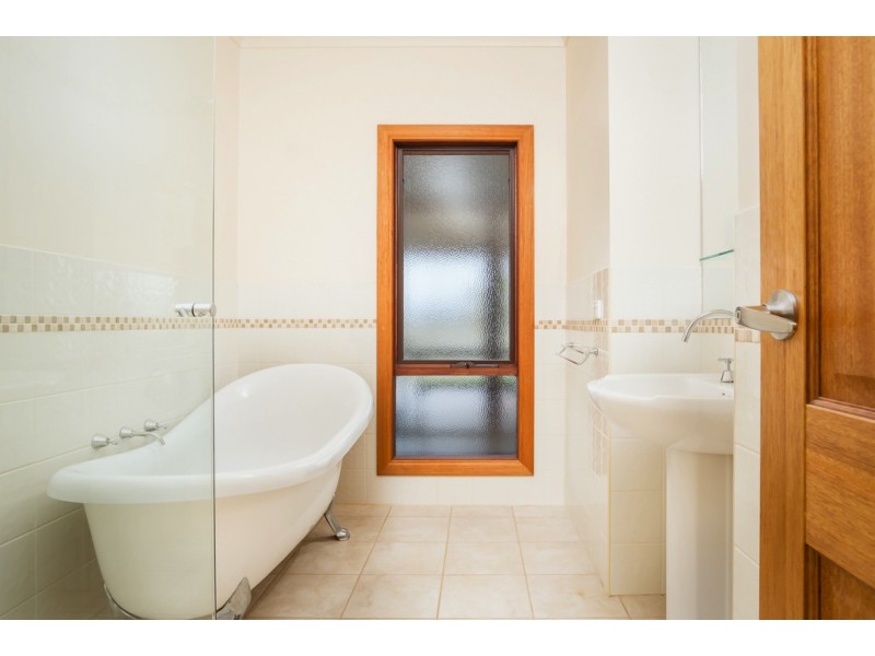 61 Seventh St, Merbein South VIC 3505