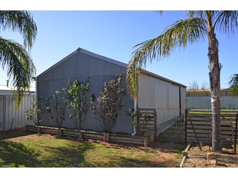 15 William Street, Wentworth NSW 2648