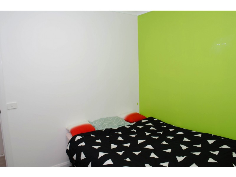 2 Munro Ct, Birdwoodton VIC 3505