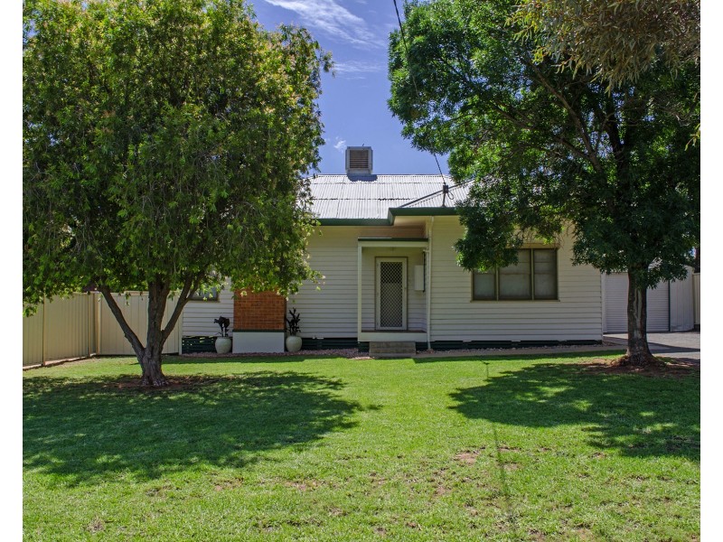 16 Foster Street, Merbein VIC 3505