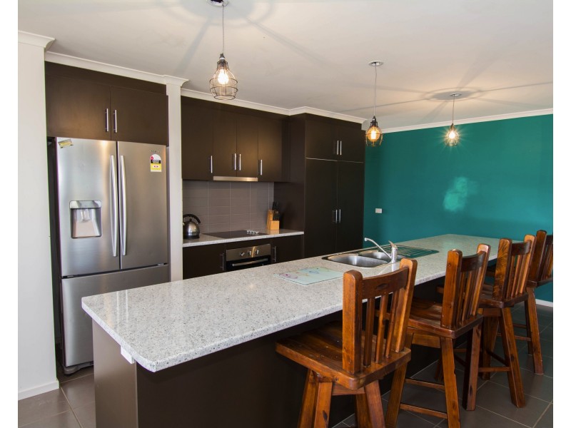 12 Garrett Court, Birdwoodton VIC 3505