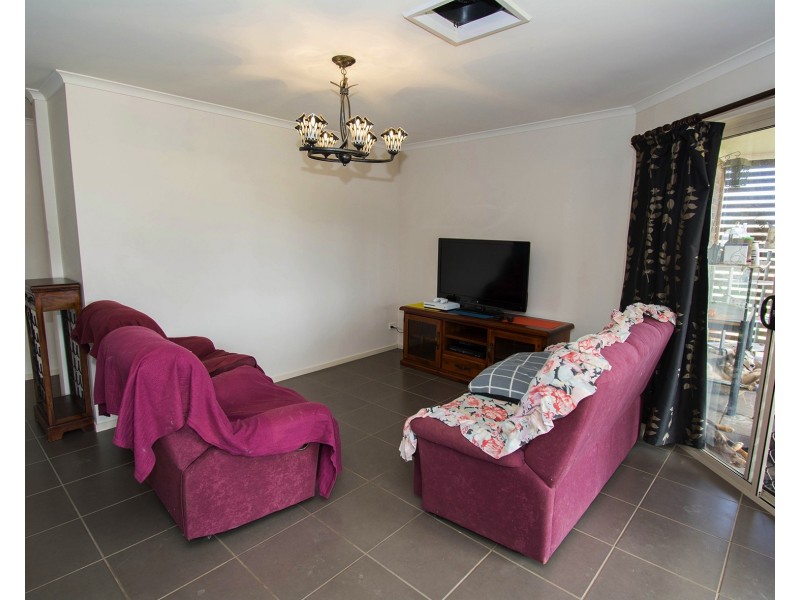 12 Garrett Court, Birdwoodton VIC 3505