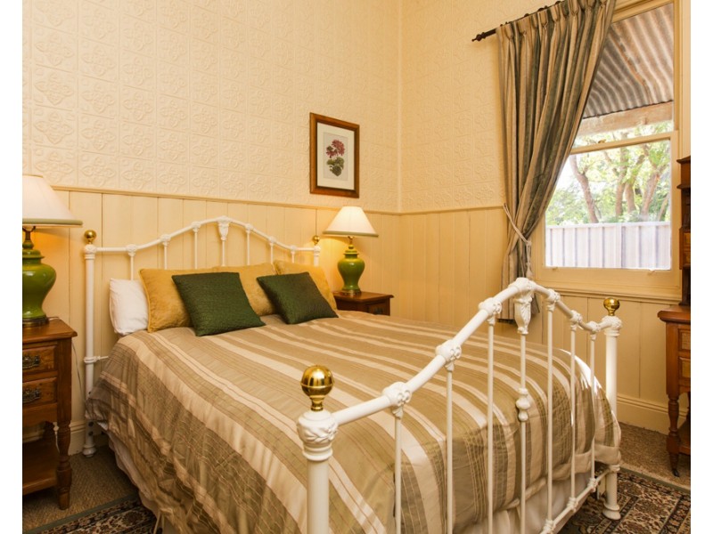 38 Pickering Street, Ouyen VIC 3490