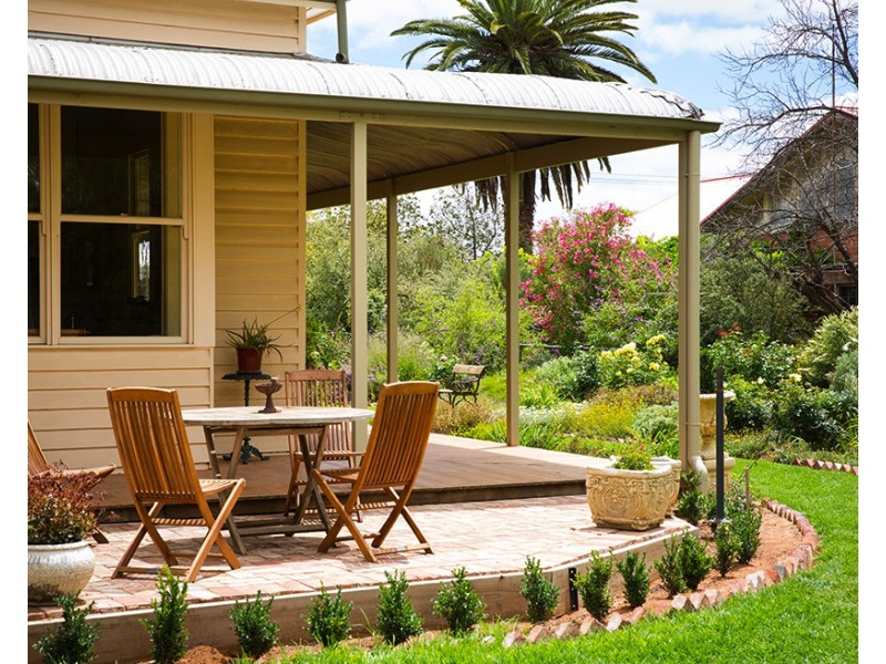 38 Pickering Street, Ouyen VIC 3490