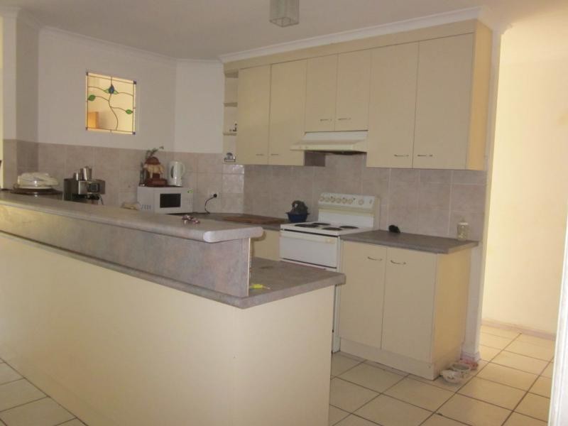 Moore Park Beach QLD 4670