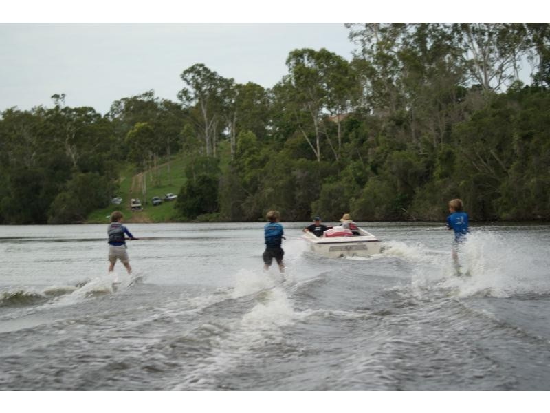 385 WALKERS Road, South Bingera QLD 4670