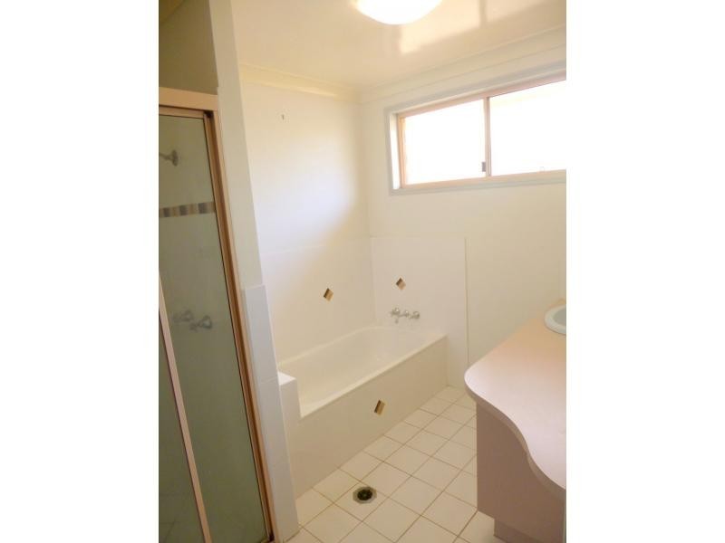 7 Scotton Street, Kepnock QLD 4670