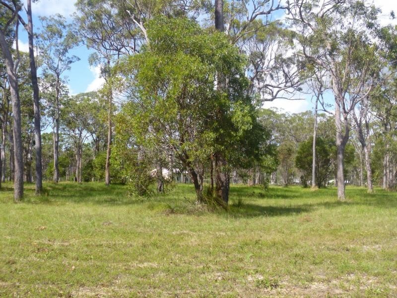 Moore Park Beach QLD 4670