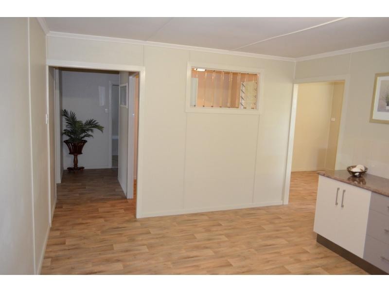 Walkervale QLD 4670