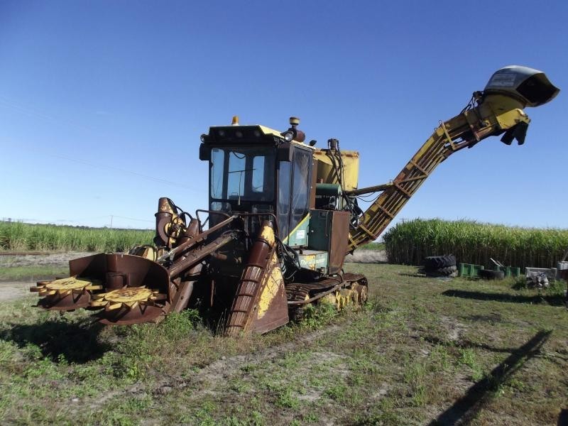 Moore Park Beach QLD 4670