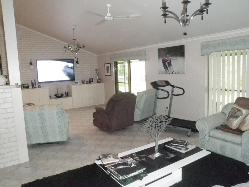 385 WALKERS Road, South Bingera QLD 4670