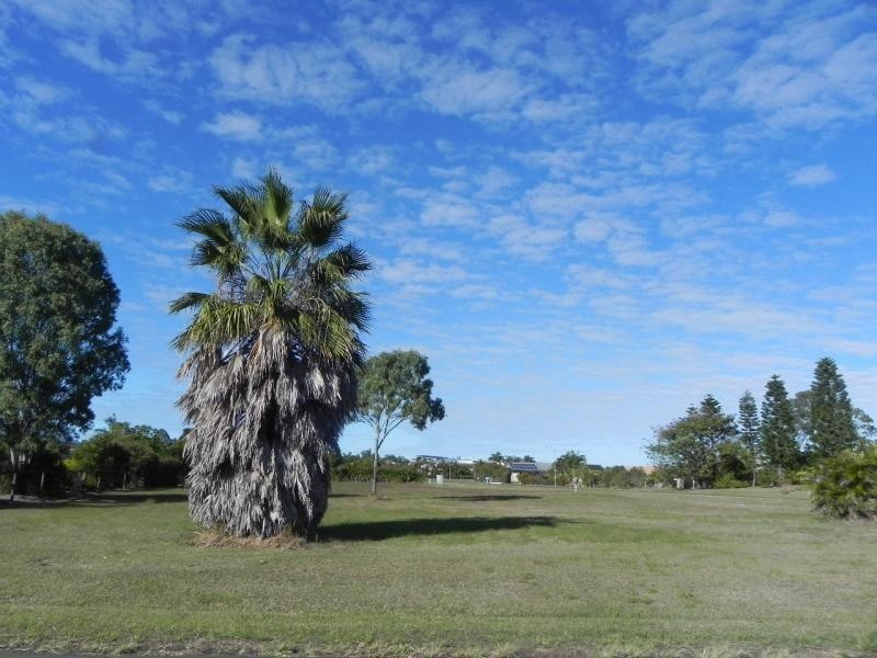19 Spinnaker Boulevard, Innes Park QLD 4670