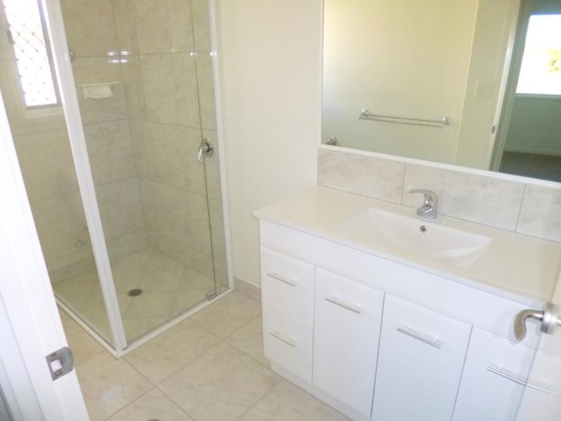 Unit 8/148 McCarthy Road, Avenell Heights QLD 4670