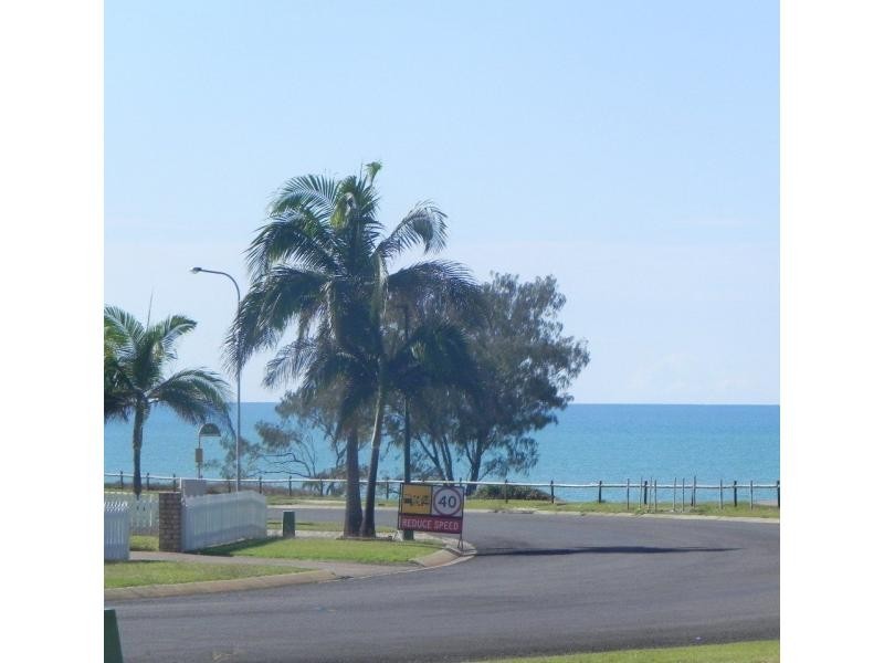 162 Barolin Esplanade, Coral Cove QLD 4670