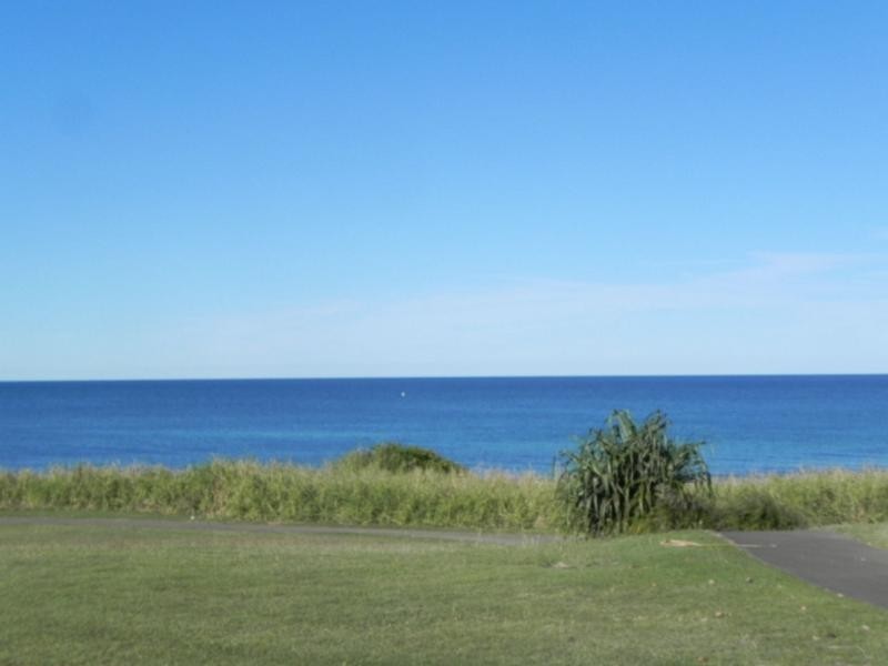 162 Barolin Esplanade, Coral Cove QLD 4670