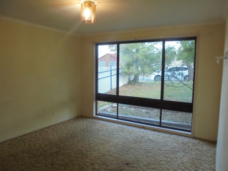 12 Kerwin Circle, Hebersham NSW 2770