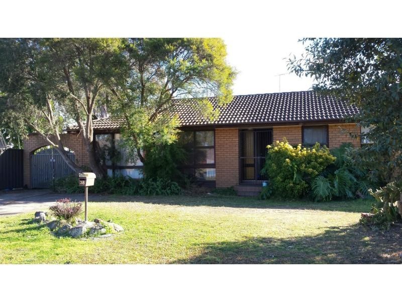 38 Hilliger Road, South Penrith NSW 2750