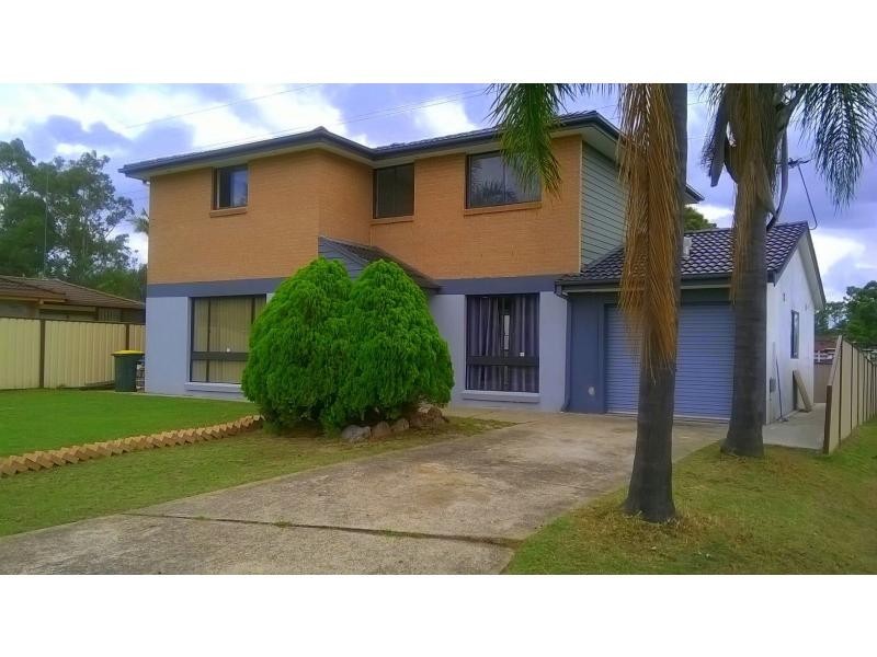 6 Batten Place, Doonside NSW 2767