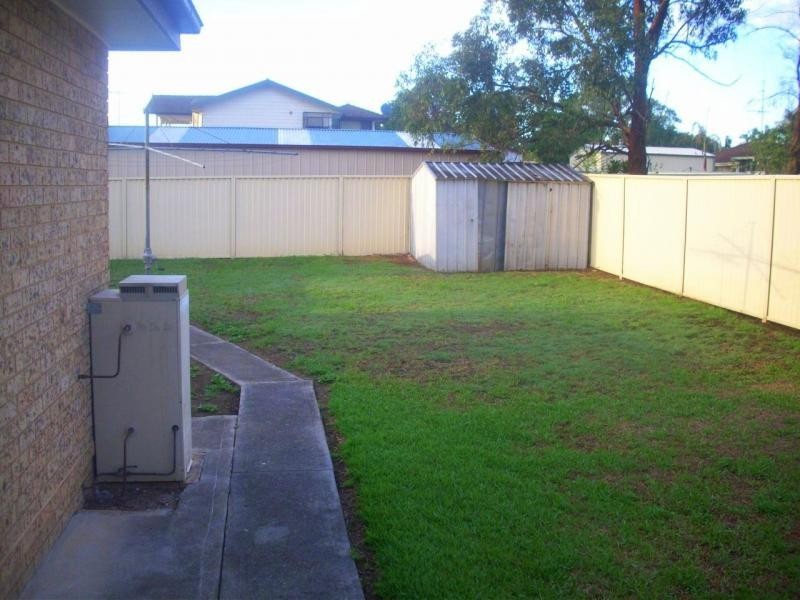 13 Lenton Street, Oakhurst NSW 2761