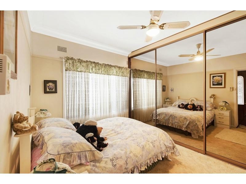 27 Stella Place, Blacktown NSW 2148