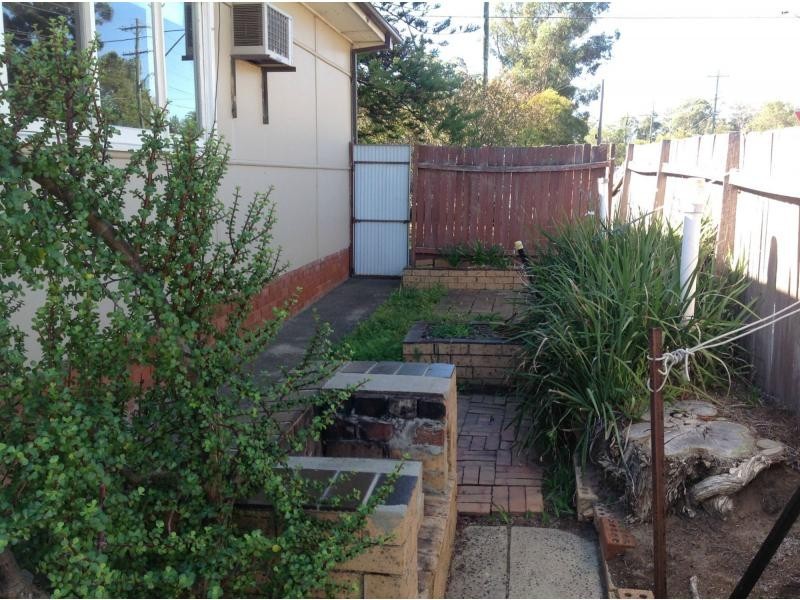 68 Hillend Road, Doonside NSW 2767