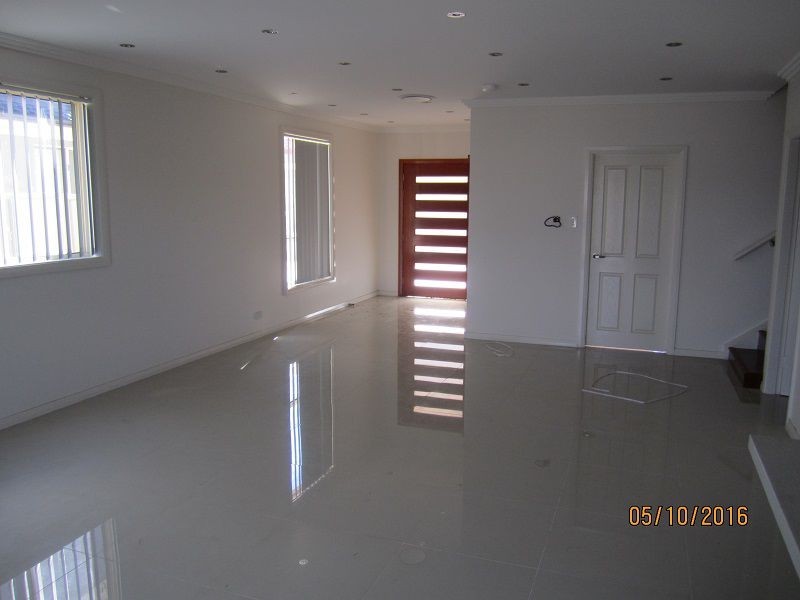 22/7 Altair Place, Hinchinbrook NSW 2168