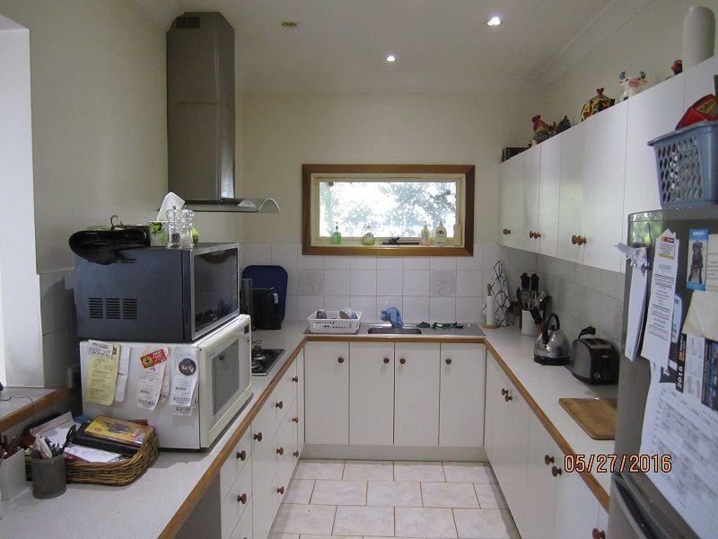 8 Anne Avenue, Seven Hills NSW 2147