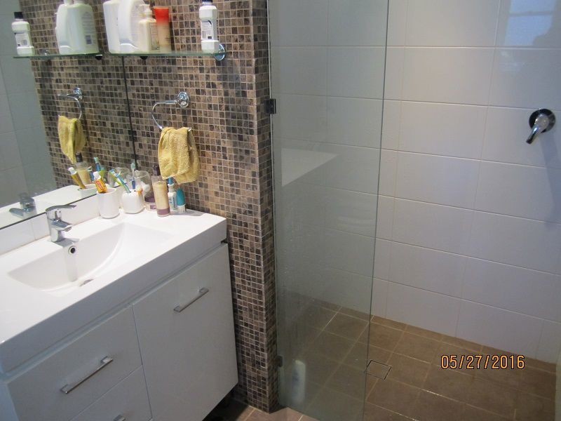 8 Anne Avenue, Seven Hills NSW 2147