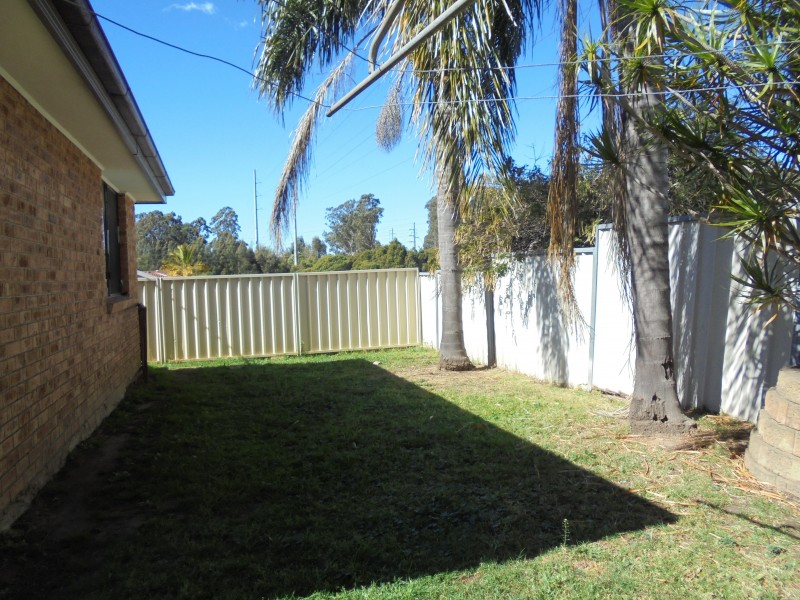 24 Forrestwood Pl, Prospect NSW 2148