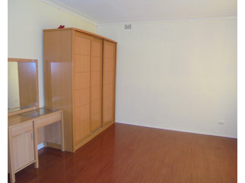 105 Newton Rd, Blacktown NSW 2148