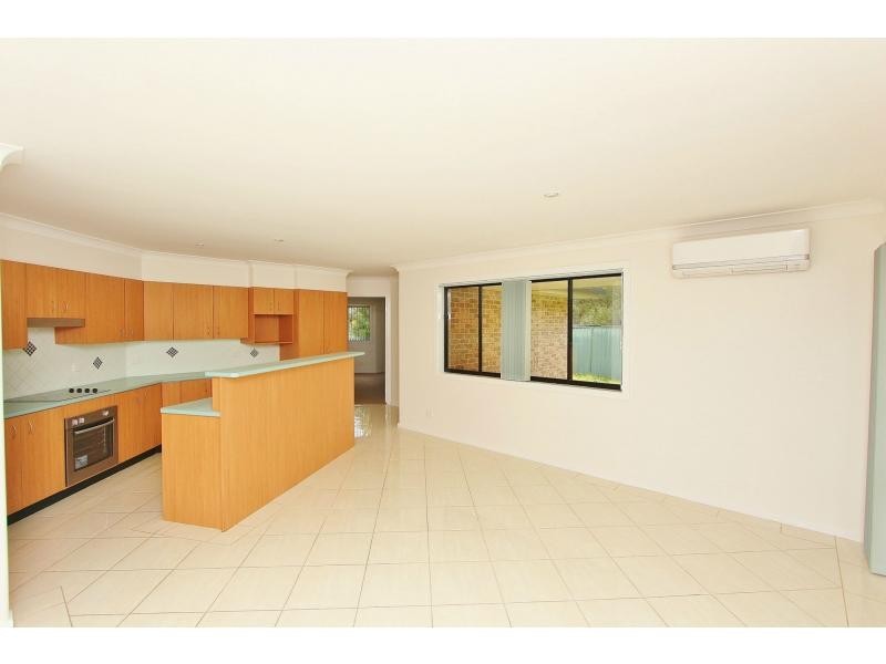 8 Millwood Place, Wauchope NSW 2446