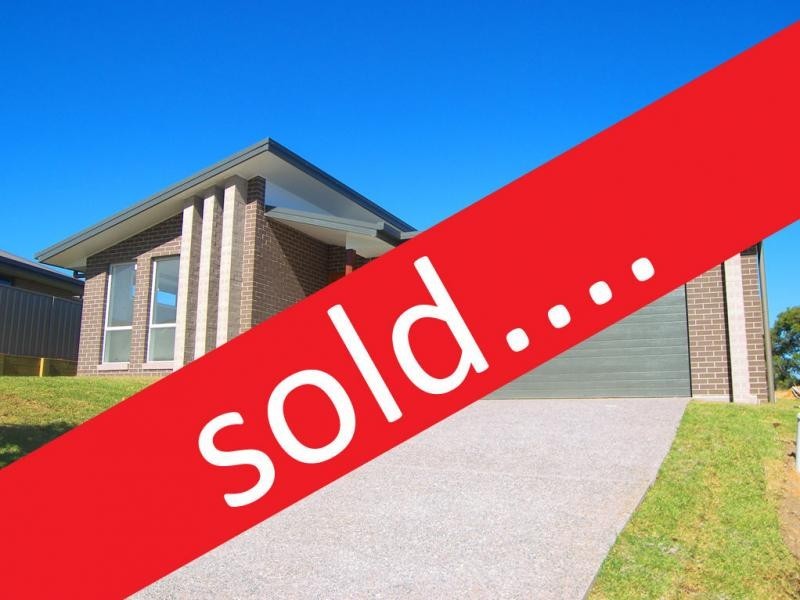 17 Syd Hopkins Terrace, Port Macquarie NSW 2444