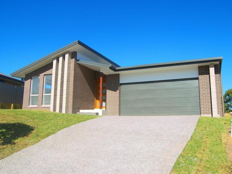 17 Syd Hopkins Terrace, Port Macquarie NSW 2444