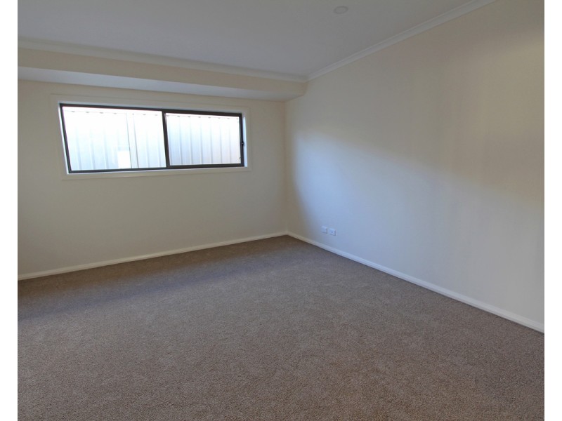 8 Solomon Drive, Lake Cathie NSW 2445