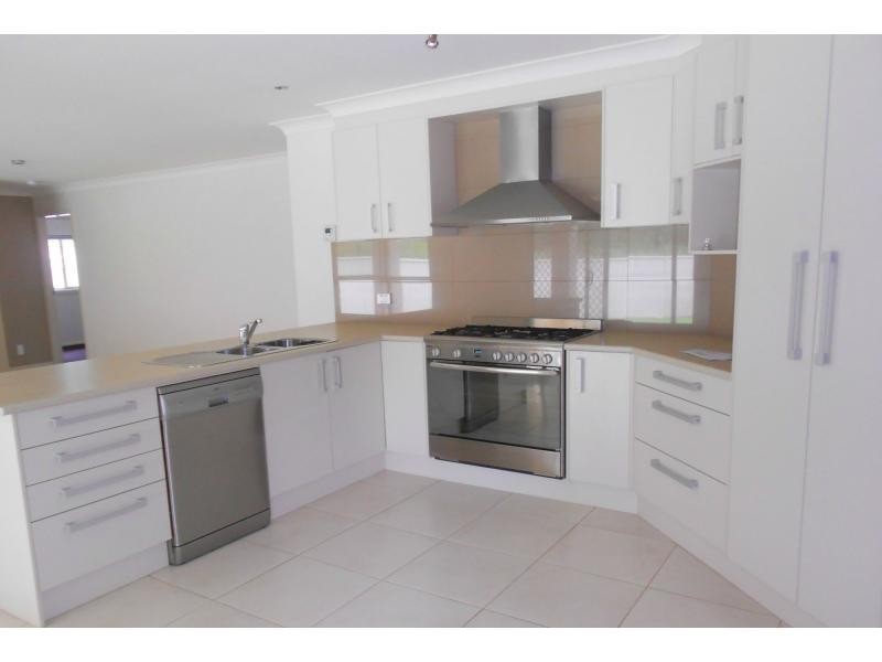 12 Lyrebird Place, Port Macquarie NSW 2444