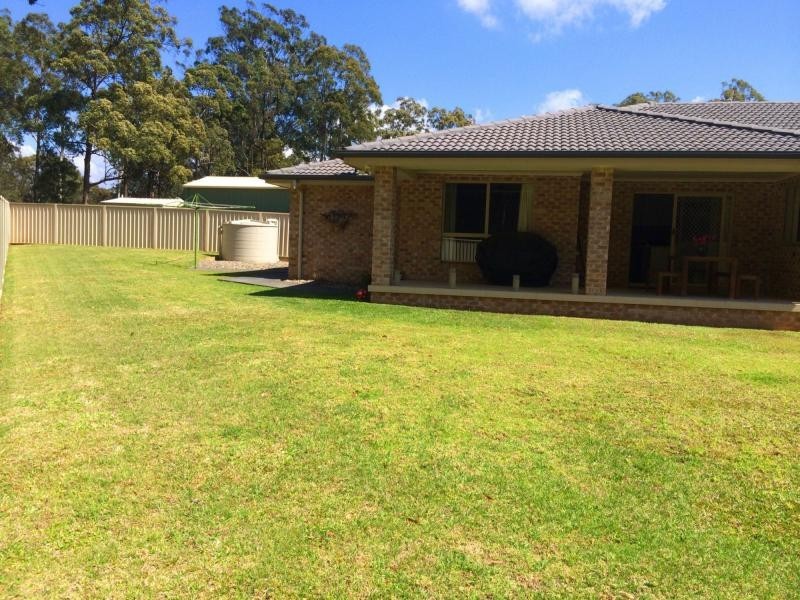 12 Lyrebird Place, Port Macquarie NSW 2444