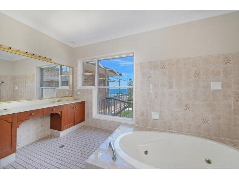 22 Dent Crescent, Port Macquarie NSW 2444