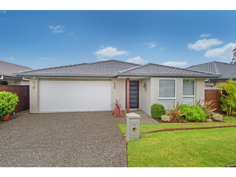 24 Monarch Circuit, Port Macquarie NSW 2444