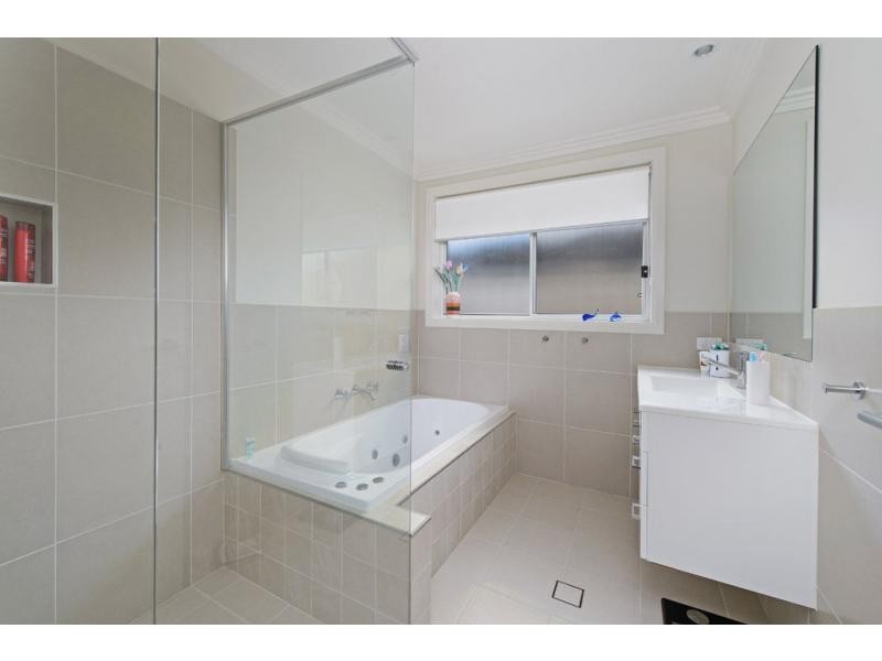 24 Monarch Circuit, Port Macquarie NSW 2444