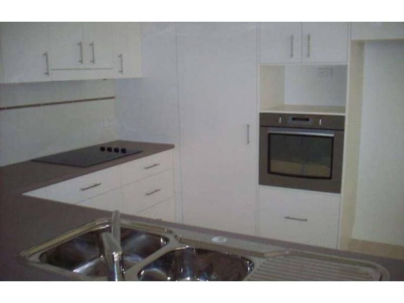 2/103 The Ruins Way, Innes Lake, Port Macquarie NSW 2444