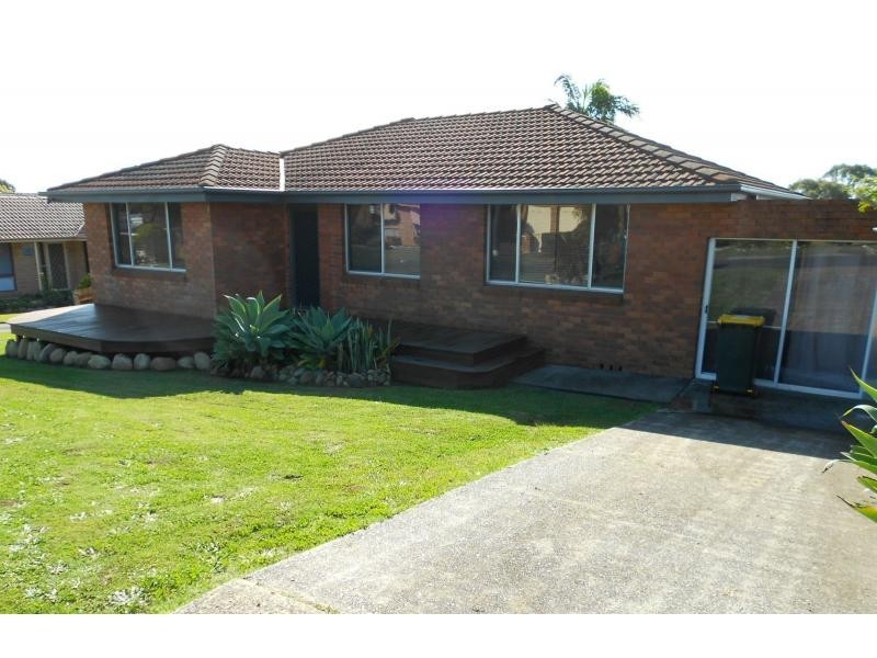 9 Mermaid Crescent, Port Macquarie NSW 2444